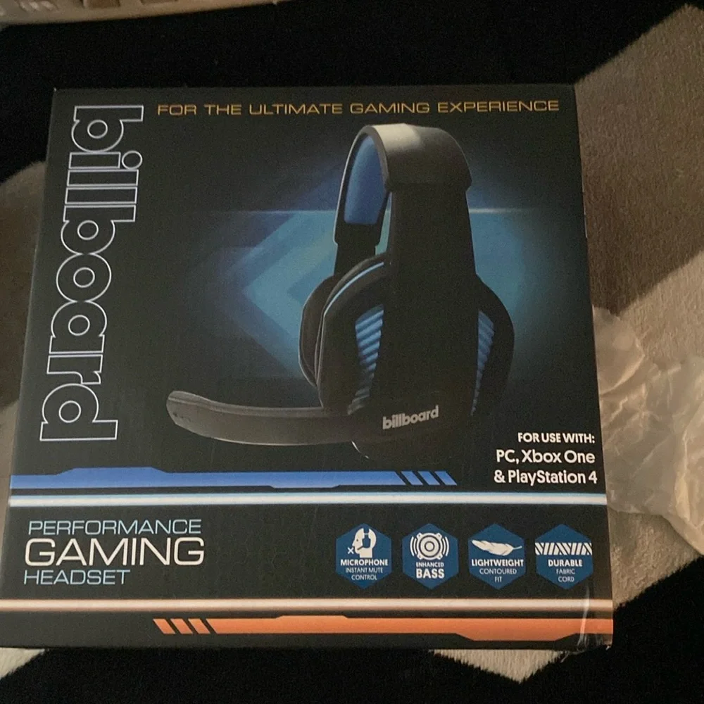 Game headset use for any PC, Xbox one & PlayStation 4